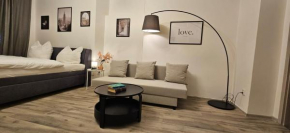 123 Shop & Stay Horni Blatna